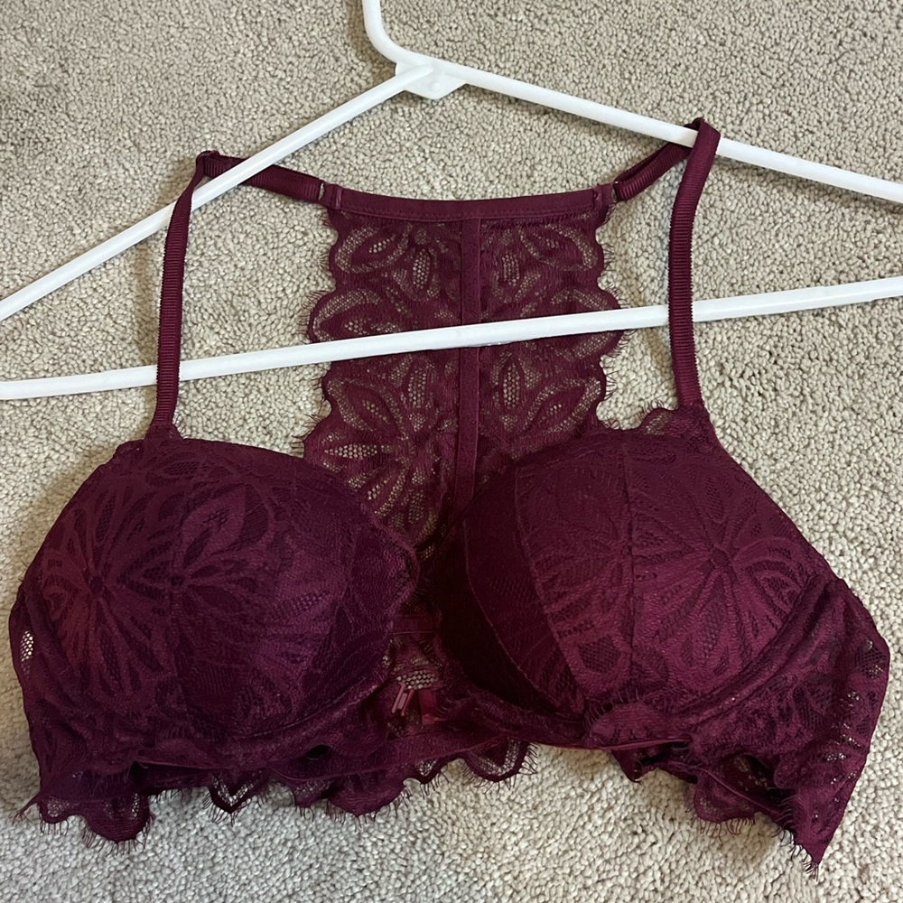 PINK Victoria's Secret Lace Racerback Bra in Wine 36B